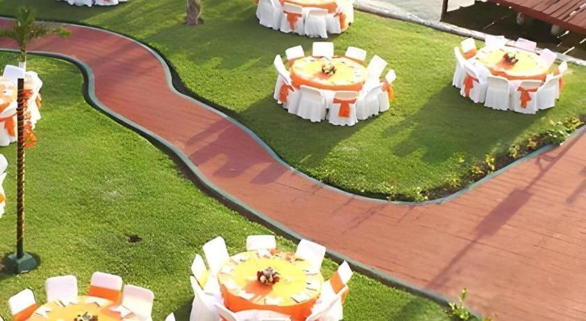 Selina Cancun Laguna Zona Hotelera מראה חיצוני תמונה