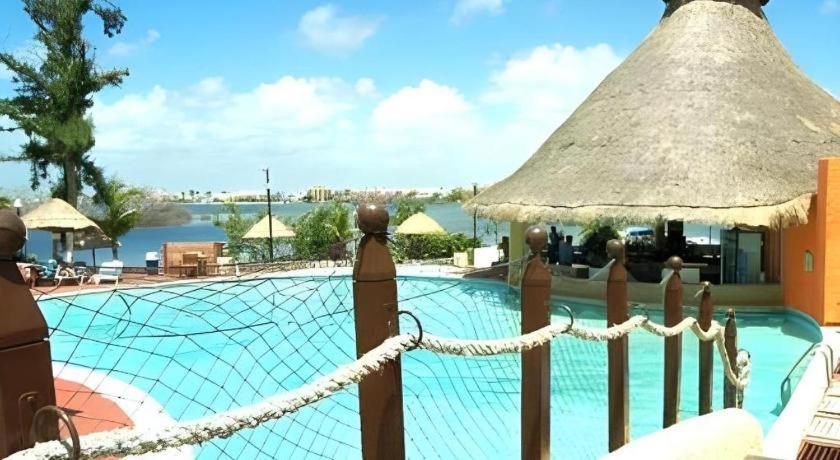 Selina Cancun Laguna Zona Hotelera מראה חיצוני תמונה