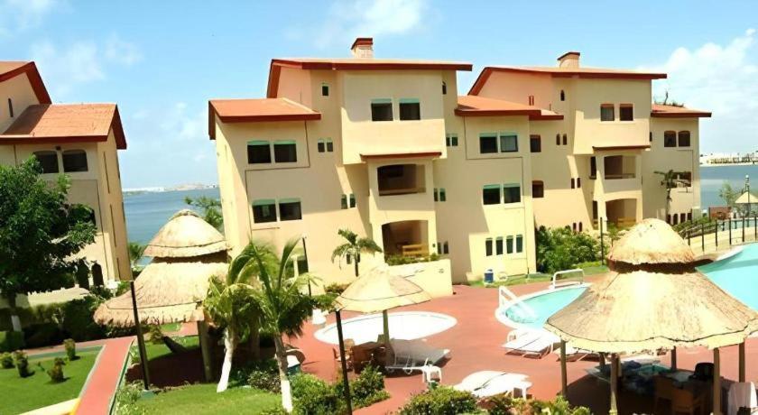 Selina Cancun Laguna Zona Hotelera מראה חיצוני תמונה